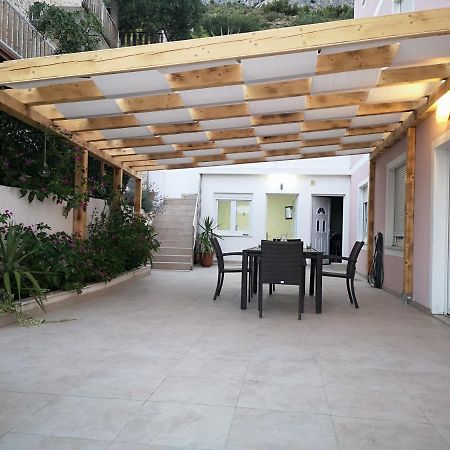 Apartmani Maki Omiš Buitenkant foto