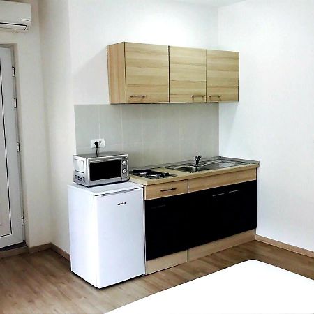 Apartmani Maki Omiš Buitenkant foto